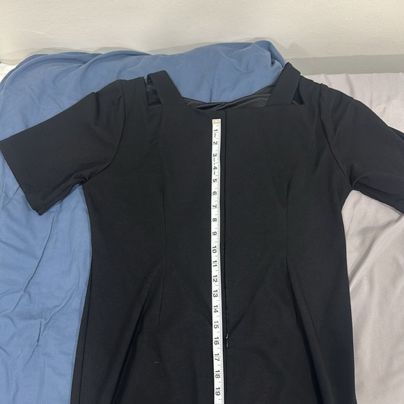 Good Condition Women’s super comfortable Black dress - Picture 7 of 11